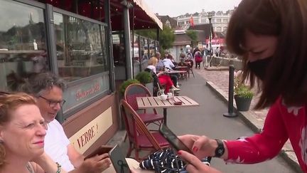 Pass sanitaire : les restaurants du Calvados anticipent (France 2)