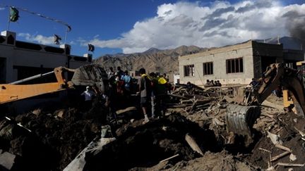 Les secours indiens à la recherche de survivants à Leh, au Ladakh, région montagneuse très enclavée. (AFP)