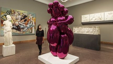 Jeff Koons, Balloon Venus (Magenta), 2008-2011, exposé à la villa Liebighause de Francfort
 (Photo: Norbert Miguletz)