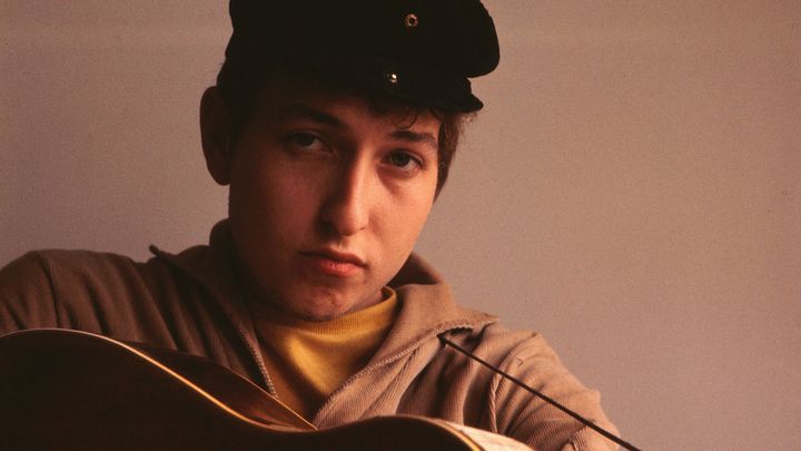 Bob Dylan, &agrave; l'&eacute;poque de son premier album, en 1962. (SONY / DON HUNSTON)