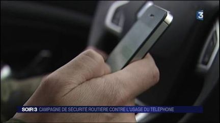 Sécurité routière : campagne contre l'usage du téléphone au volant