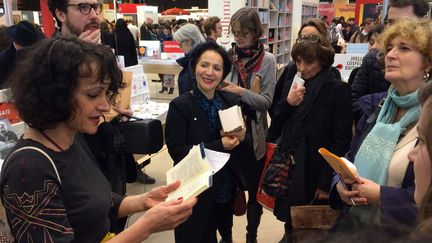 Flânerie littéraire avec Belinda Cannone au salon Livre Paris
 (Laurence Houot / Culturebox)