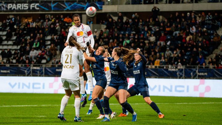 Wendie Renard et les Lyonnaises face au Paris FC lors d'un match de D1 Arkema à 21h, le 5 novembre 2023. (AFP)