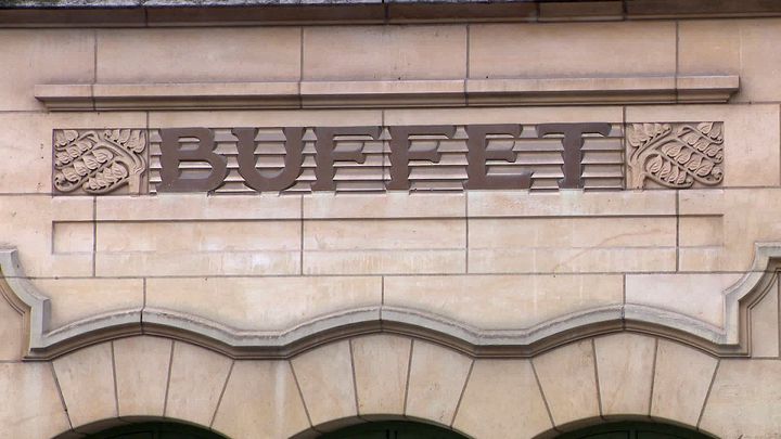 Détail de la façade de la gare de Rouen (France 3 Normandie)