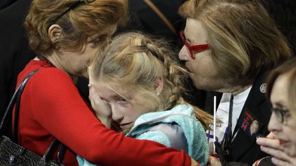 Les supporters de Hillary Clinton pendant la soirée électorale. (DAVID GOLDMAN / AP / SIPA)