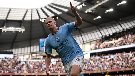 Le Norvégien Erling Haaland, auteur d'un doublé pour Manchester City face à Brighton, le 22 octobre 2022. (OLI SCARFF / AFP)