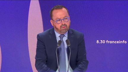 Yannick Neuder, ministre chargé de la Santé et de l'Accès aux soins était l'invité du "8h30 franceinfo", vendredi 17 janvier 2025. (RADIO FRANCE / FRANCEINFO)