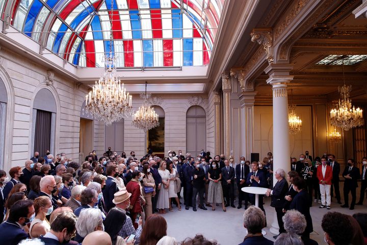 Inauguration de&nbsp;Pavoisé, travail de l'artiste Buren au Palais de l'Elysée à Paris, le 13 septembre 2021 (GONZALO FUENTES / POOL)