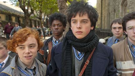 Ben Carolan, Conor Hamilton, Ferdia Walsh-Peelo, Karl Rice et Mark McKenna, les jeunes héros de "Sing Street" de John Carney
 (Mars Films)