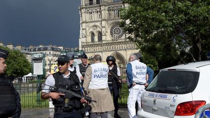 Après l'attaque à Notre Dame Paris, le 6 juin 2017 (BERTRAND GUAY / AFP)