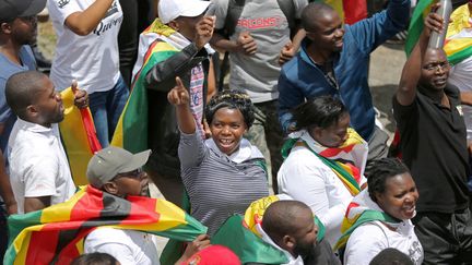 Zimbabwe : des milliers de manifestants pour la démission de Robert Mugabe