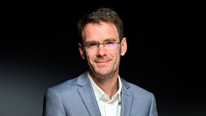 Nicolas Mayer-Rossignol, maire de Rouen (Seine-Maritime), à Paris, le 16 décembre 2022. (STEFANO RELLANDINI / AFP)