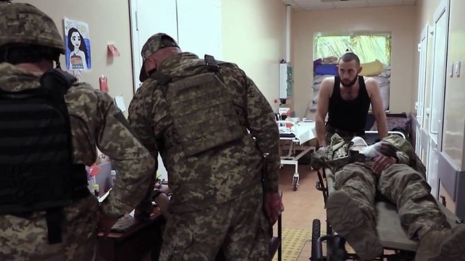 In Donbass, im Zentrum eines Militärkrankenhauses in der ersten Reihe