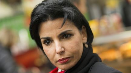 Rachida Dati &agrave; la gare du Nord, &agrave; Paris, le 23 f&eacute;vrier 2012. (LIONEL BONAVENTURE / AFP)