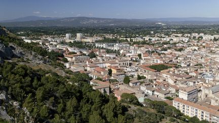 Vue a&eacute;rienne de Cavaillon, dans le Vaucluse, le 22 juin 2009. (GUY CHRISTIAN / HEMIS.FR)