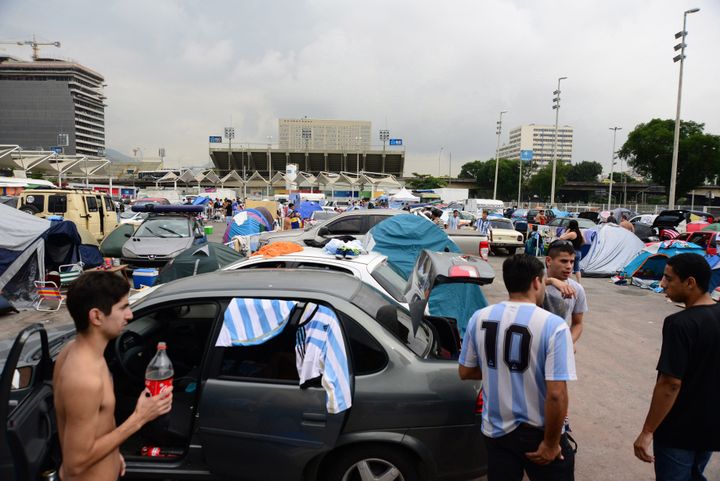 &nbsp; (Des centaines de supporters argentins ont investi le Sambodrome, lieu des traditionnels défilés du carnaval de Rio © Maxppp)