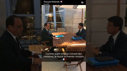 &nbsp; (François Hollande s'est entretenu avec Manuel Valls ce lundi matin avant le conseil des Ministres de rentrée © Capture d'écran Snapchat)