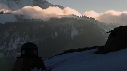 Le&nbsp;JT&nbsp;du&nbsp;13 Heures&nbsp;vous emmène à la découverte de la vallée de Chamonix, à 1 400 mètres d'altitude, au Foyer de Charité de la&nbsp;Flatière, lieu propice à la&nbsp;déconnexion&nbsp;et au repos. (CAPTURE ECRAN FRANCE 2)