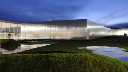 Le bâtiment du Louvre-Lens.
 (Ana Rollinger / AFP )