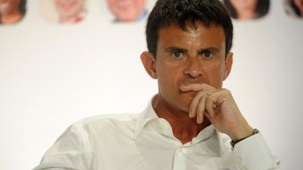 Manuel Valls à La Rochelle, le 26 août 2011. (JEAN-PIERRE MULLER / AFP)