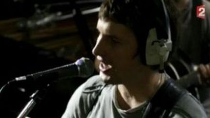 &quot;Some kind of trouble&quot; : un nouveau James Blunt plus rock
 (Culturebox)