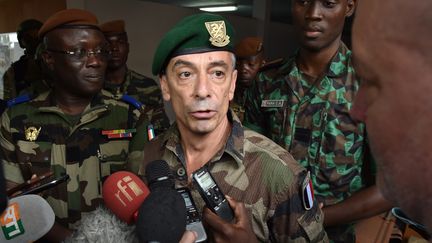 Le vice-amiral Laurent Isnard, chef du commandement des opérations spéciales, le 22 septembre 2017 à Abidjan (Côte d'Ivoire). (ISSOUF SANOGO / AFP)