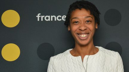 Tania Montaigne était l'invitée de la Mise à jour de Jean-Mathieu Pernin sur franceinfo. (RADIO FRANCE / JEAN-CHRISTOPHE BOURDILLAT)