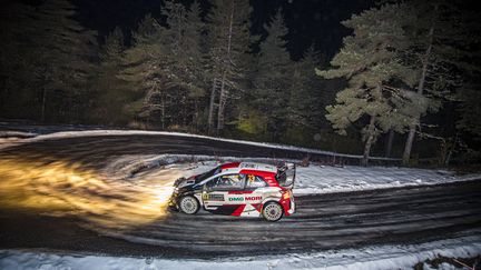 Elfyn Evans (Toyota) mène le Rallye de Monte Carlo après la deuxième journée, vendredi 22 janvier (GREGORY LENORMAND / DPPI)