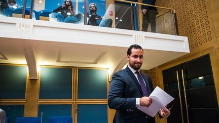 Alexandre Benalla le 19 septembre 2018, pendant son audition devant la commission d'enquête du Sénat à Paris. (CHRISTOPHE PETIT TESSON / MAXPPP)