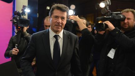 Christian Estrosi, soutien de Fran&ccedil;ois Fillon, au si&egrave;ge de l'UMP, &agrave; Paris, le 19 novembre 2012. (MIGUEL MEDINA / AFP)