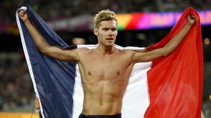 Kevin Mayer après son sacre mondial en décathlon à Londres, le 12 août 2017.&nbsp; (PHIL NOBLE / REUTERS)