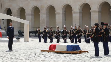 Le Premier ministre Edouard Philippe a rendu hommage à Claude Lanzmann au nom de la France
 (JACQUES DEMARTHON / AFP)