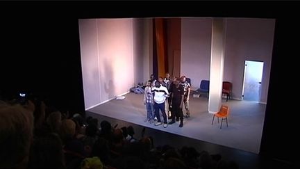 La pièce "81 avenue Victor Hugo" au théâtre de La Commune à Aubervilliers
 (France 3 Ile de France)