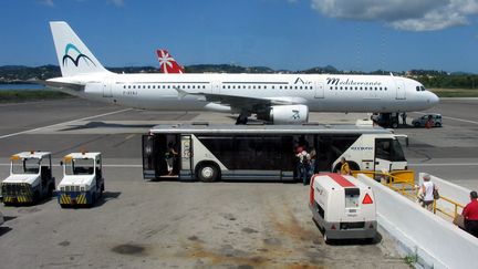 Un avion Air Mediterran&eacute;e en Gr&egrave;ce en 2008. Un Airbus de la compagnie a fait une sortie de piste &agrave; l'a&eacute;roport de Lyon le 29 mars 2013.&nbsp; (MAXPPP)