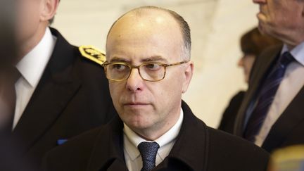 Le ministre de l'Intérieur, Bernard Cazeneuve, le 29 janvier 2016, à Nîmes (Gard). (FRANCK LODI/SIPA)