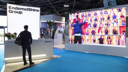 Le stand Endemol Shine, lors du Marché international des programmes de communication (Mipcom) de Cannes (Alpes-Maritimes), le 14 octobre 2019. (SYSPEO / SIPA)