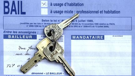  (Montant de l'ancien loyer, liste des équipements, honoraires de l'agence immobilière... après le 1er août, les baux devront mentionner ces éléments © Fotolia)