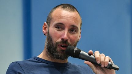 L'ancien nageur Sami El Gueddari, directeur de la World Series de para natation ce week-end à Limoges, le 26 mai 2023. (©D-Echelard / FFH)