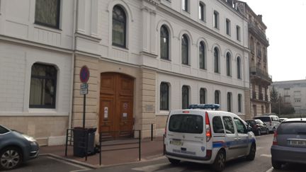 Le&nbsp;Lycée Cognac-Jay où était scolarisée la jeune fille retrouvée morte noyée dans la Seine, à Argenteuil le 9 mars 2021. (LE PARISIEN / MAXPPP)