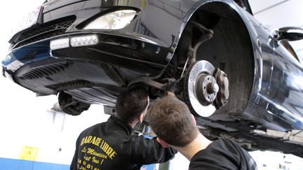 Un garage automobile à Saint-Jean-de-Védas (Hérault), le 17 janvier 2019. (MAXPPP)