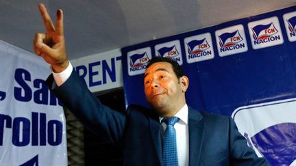 Jimmy Morales, humoriste et candidat inexpérimenté présenté par le parti de droite FCN-Nacion à l'élection présidentielle au Guatemala, est arrivé en tête au premier tour. Verdict le 25 octobre 2015. (REUTERS/Jorge Dan Lopez)