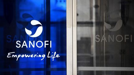 Sanofi développe un vaccin&nbsp;à base de protéine recombinante. (FRANCK FIFE / AFP)