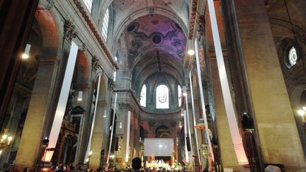 L'église Saint-Sulpice à Paris se prépare à accueillir la cérémonie hommage à Jacques Chirac, le 30 septembre 2019. (MAÏWENN BORDRON / FRANCEINFO/ RADIODRANCE)