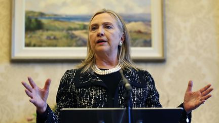 Hillary Clinton le 7 d&eacute;cembre 2012 &agrave; Belfast (Irlande du Nord). (KEVIN LAMARQUE / REUTERS)