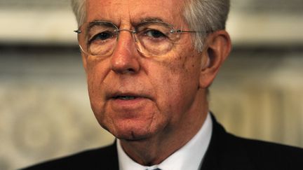 Le Premier ministre italien, Mario Monti, &agrave; Londres (Royaume-Uni), le 18 janvier 2012. (CARL COURT / AFP)