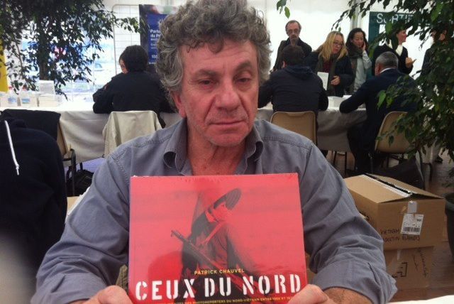 Patrick Chauvel présente son livre "Ceux du Nord" lors du Prix Bayeux 2014 (PM)