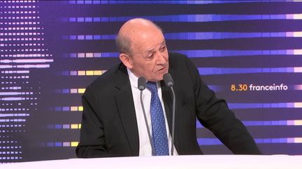 Jean-Yves Le Drian, ancien ministre des Affaires étrangères, était l'invité du "8h30 franceinfo", mercredi 22 novembre 2023. (FRANCEINFO / RADIOFRANCE)