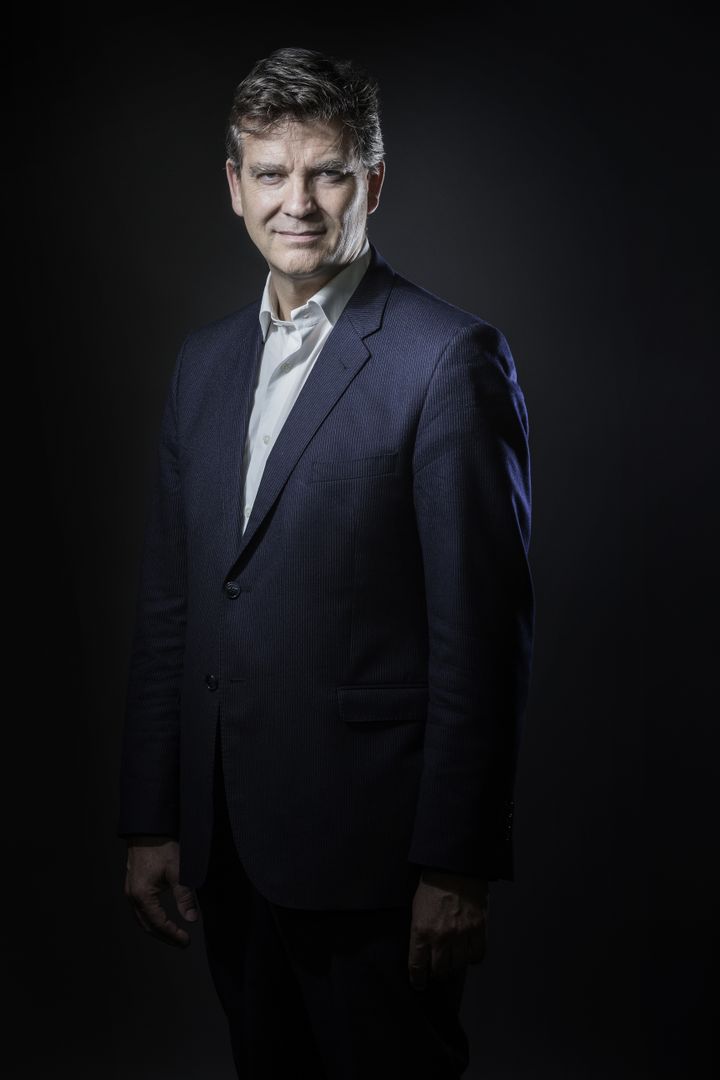 Arnaud Montebourg lors d'une séance photo à Paris, le 3 octobre 2016. (JOEL SAGET / AFP)