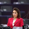 Valérie Hayer, eurodéputée et tête de liste du groupe Renaissance aux élections européennes, assiste à un débat au Parlement européen à Strasbourg (Bas-Rhin), le 12 mars 2024. (FREDERICK FLORIN / AFP)