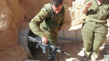 &nbsp; (L'armée israélienne a ouvert à la presse un des 30 tunnels d'infiltrations du Hamas qu'elle a découvert. © RF/Etienne Monin)